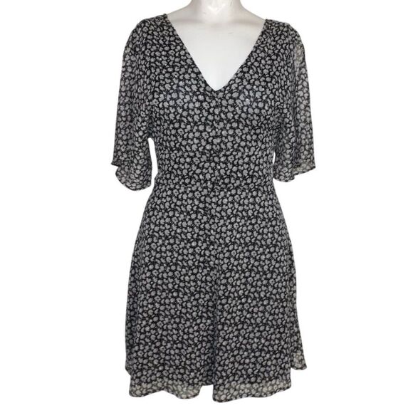 ALL SAINTS Mini Dress, 4, Black/White, Split Flutter Sleeve, V-neck, Sash/Belt - Picture 13 of 15